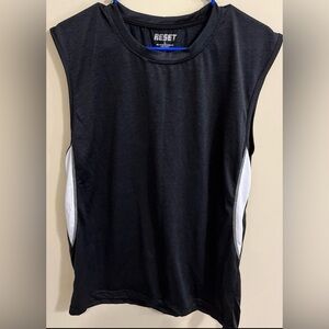 Reset muscle shirt